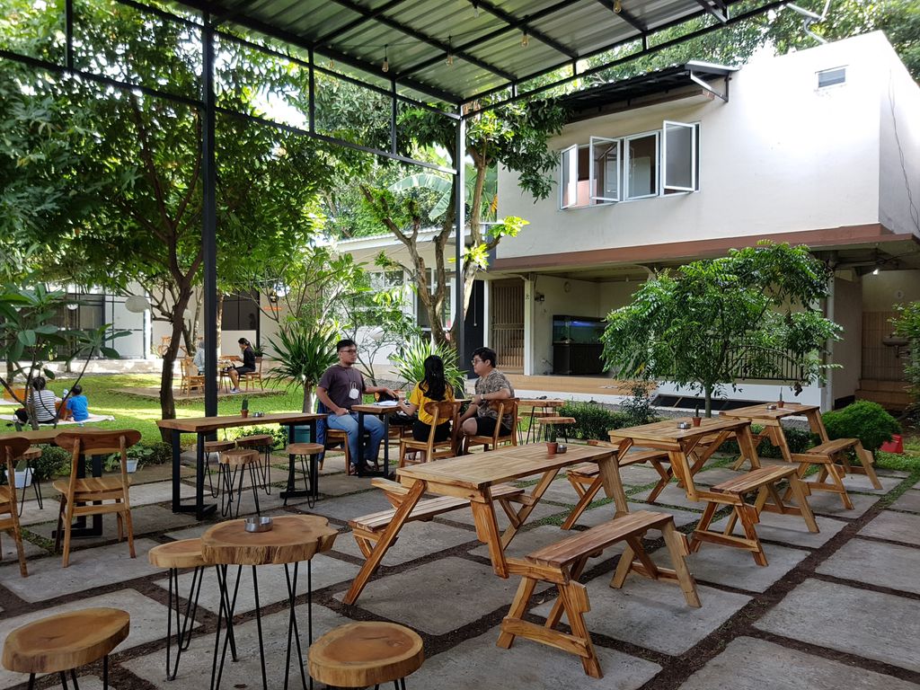 tempat makan bintaro loopback coffee